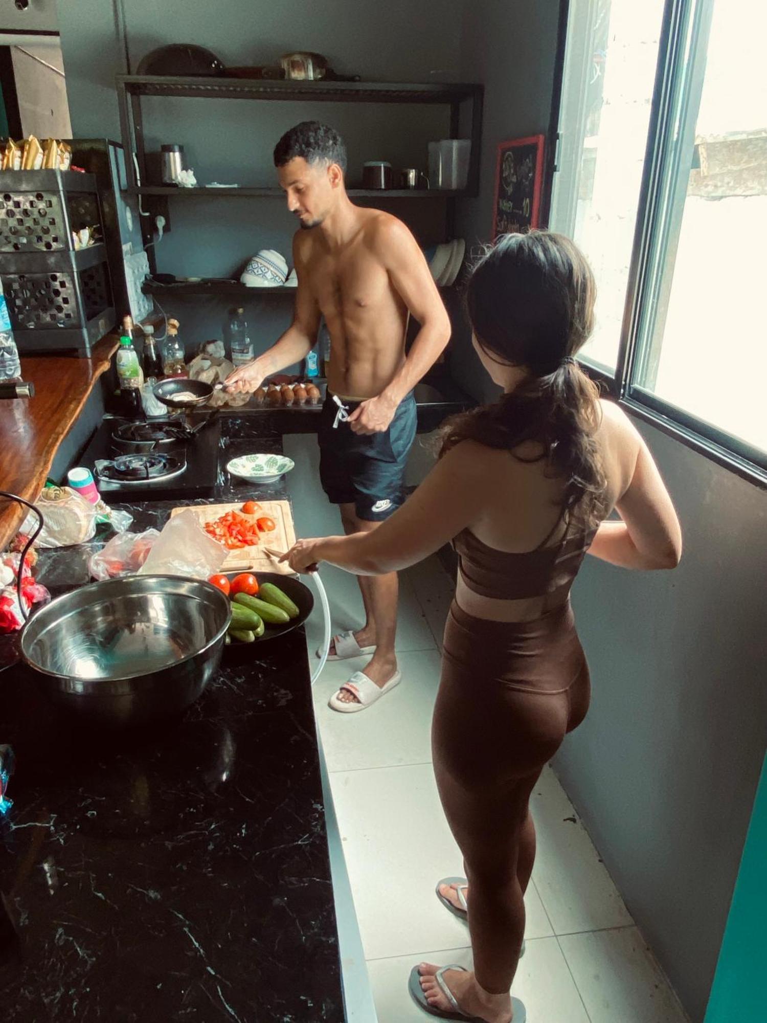 The 10 Club Hostel 통살라 외부 사진