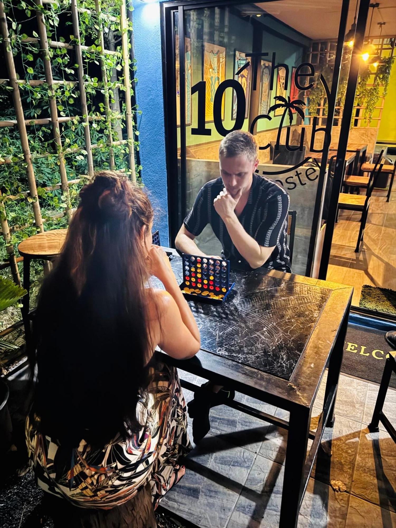 The 10 Club Hostel 통살라 외부 사진